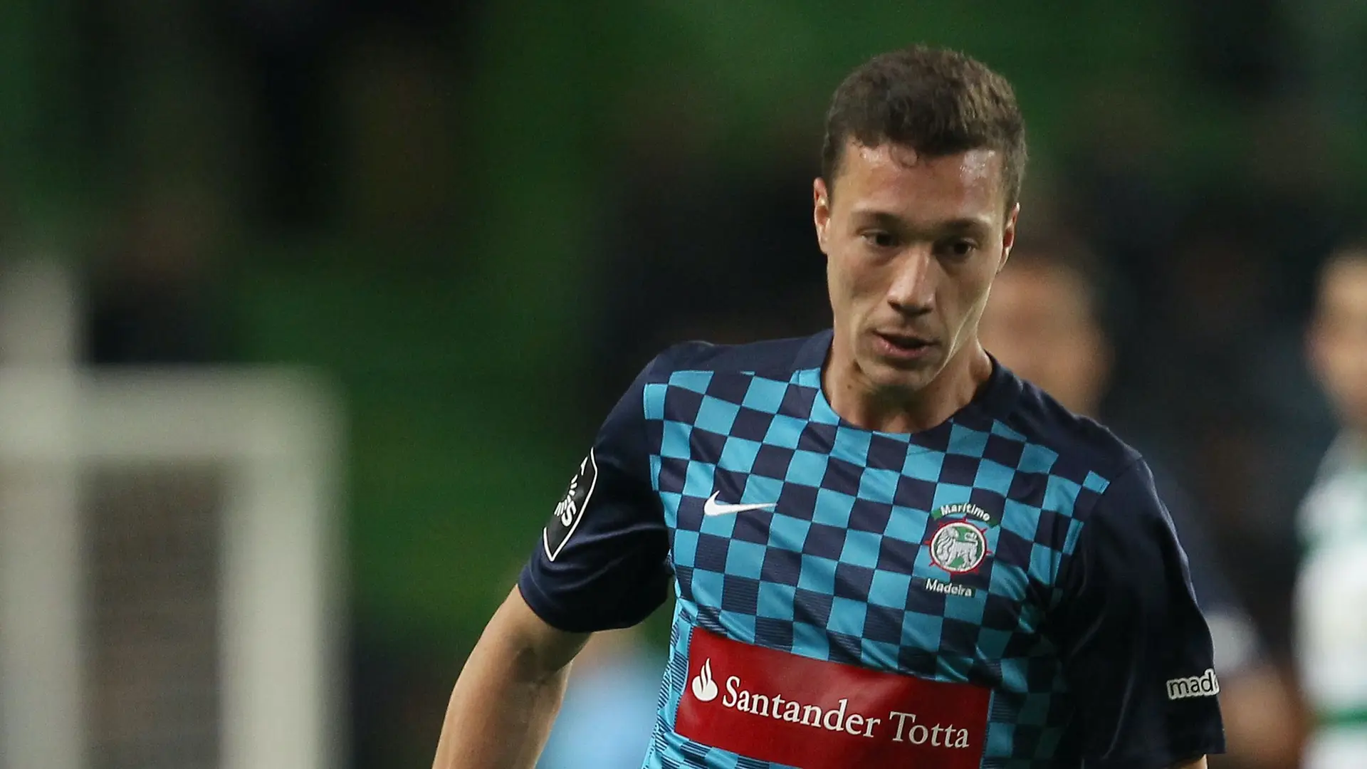 “Nos treinos, o Ivo Vieira marcava falta se levantássemos a bola acima do joelho, quando a via a andar muito no ar”