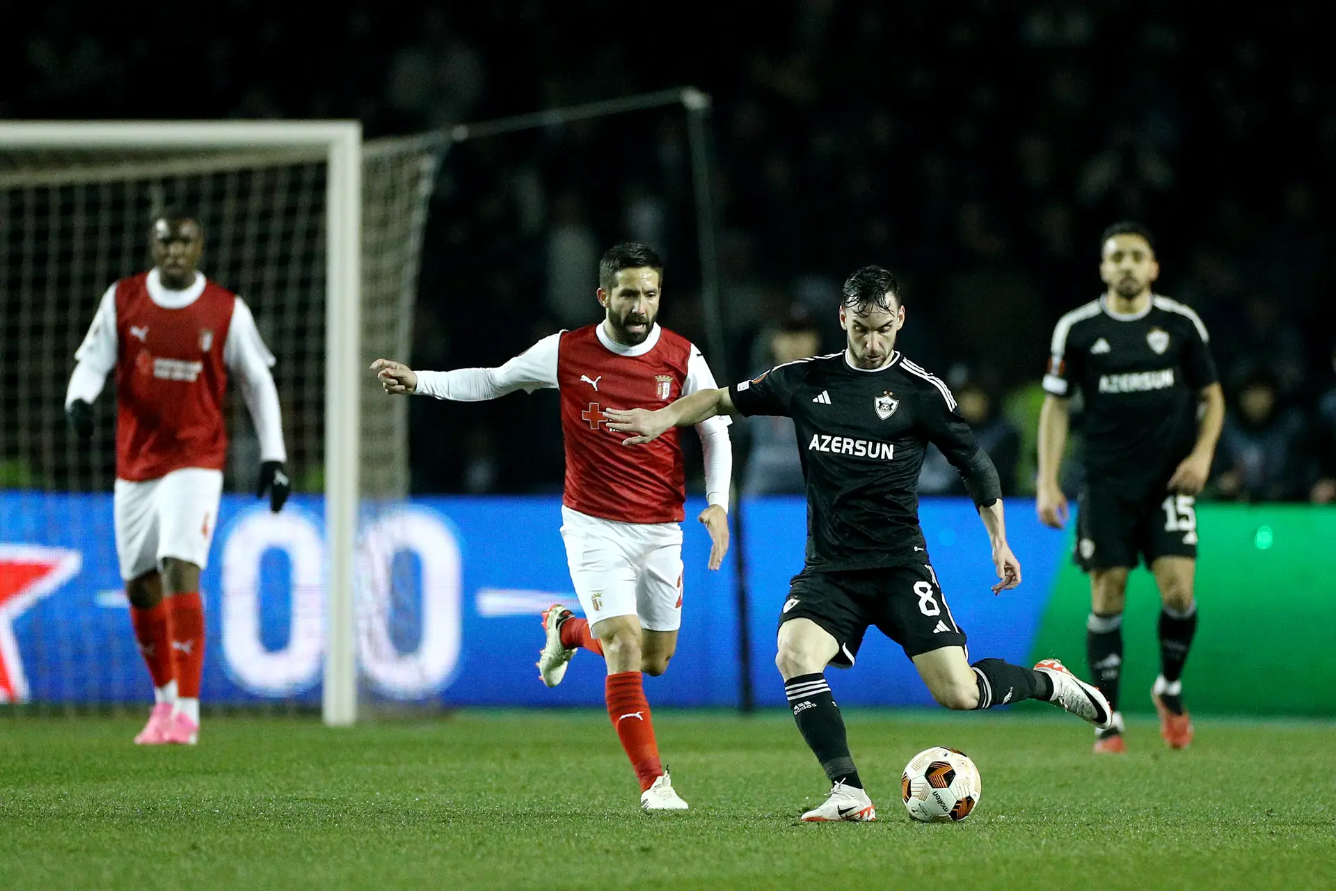 SC Braga eliminado da Liga Europa pelo Qarabag com um golo nos descontos do prolongamento