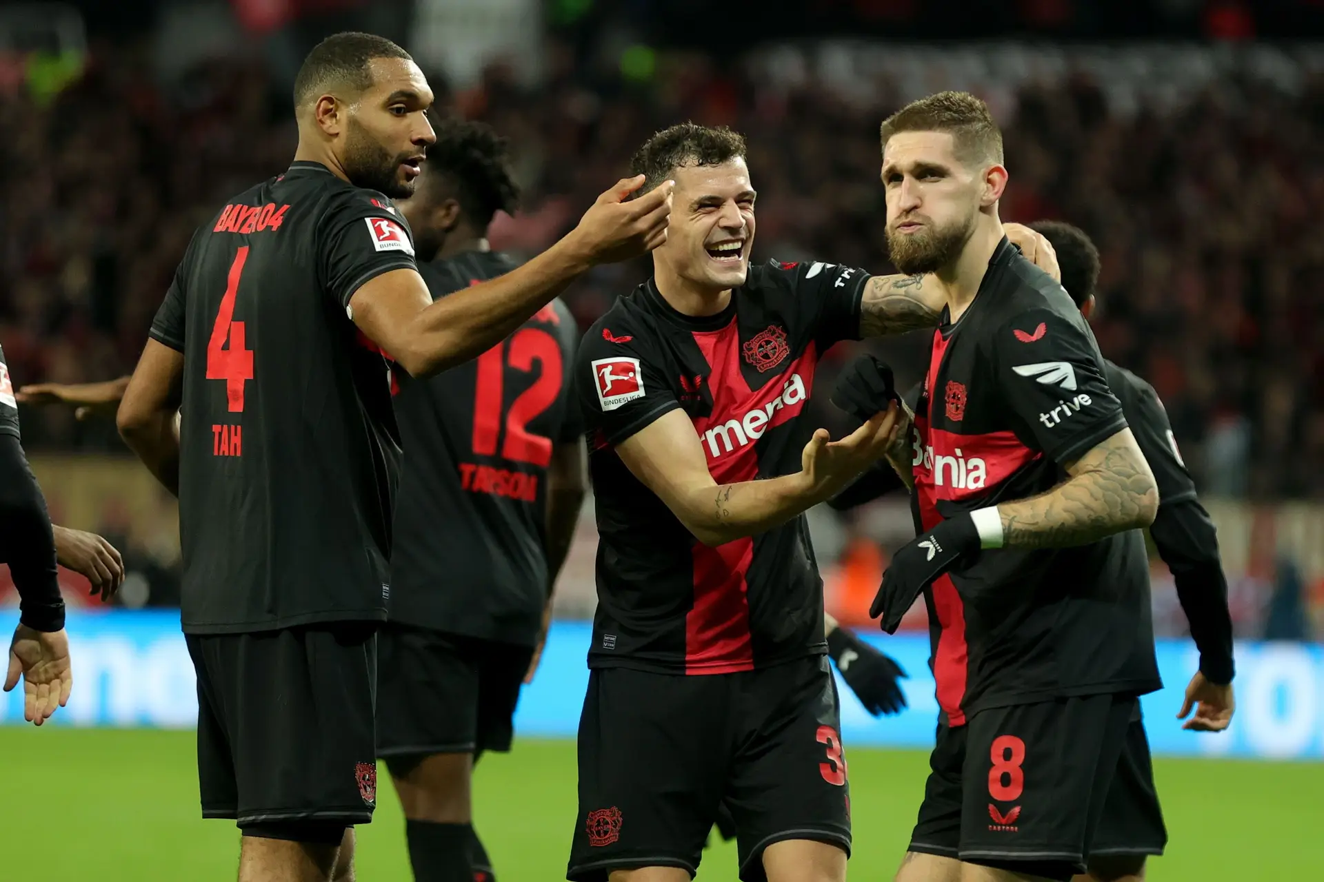 Bayer Leverkusen de Xabi Alonso faz história com 33 jogos consecutivos sem perder em todas as competições