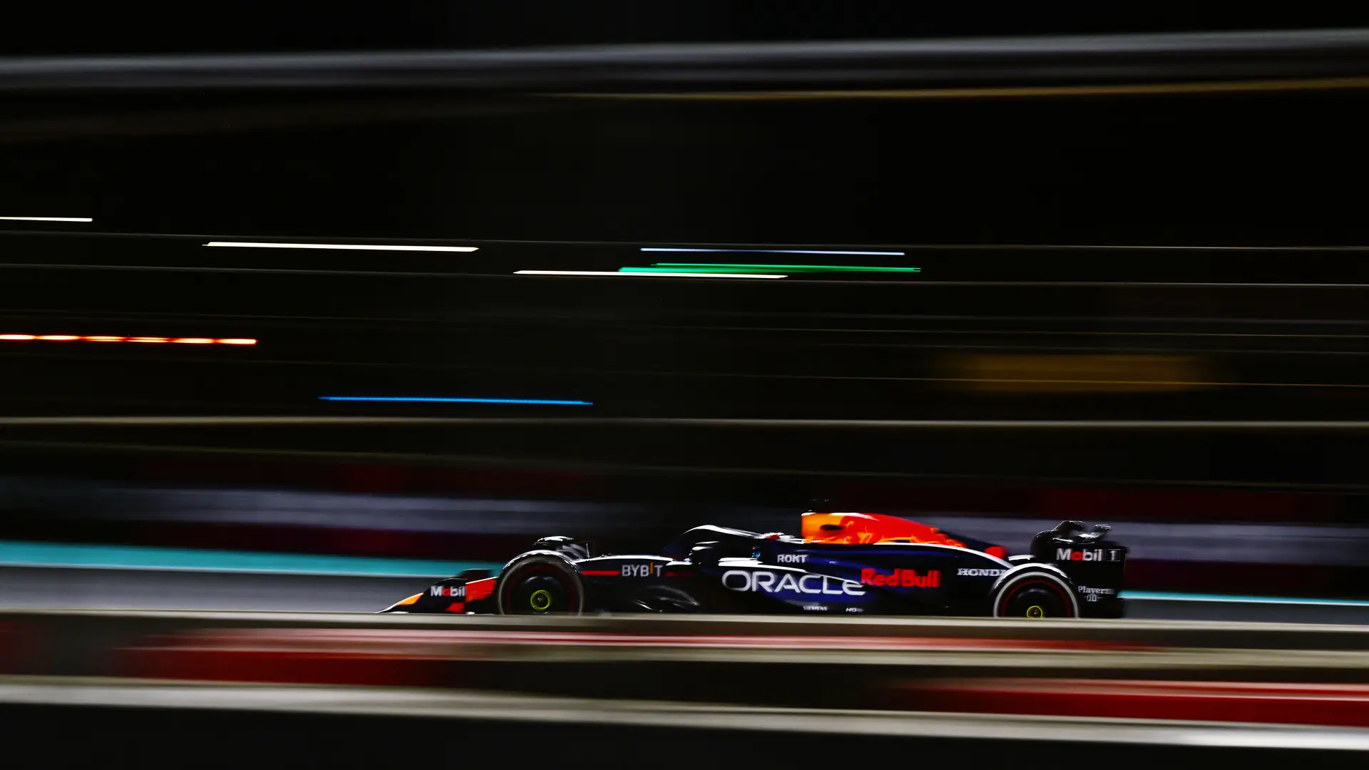 Em mais uma jornada imparável e clínica, Max Verstappen vence o GP Arábia Saudita