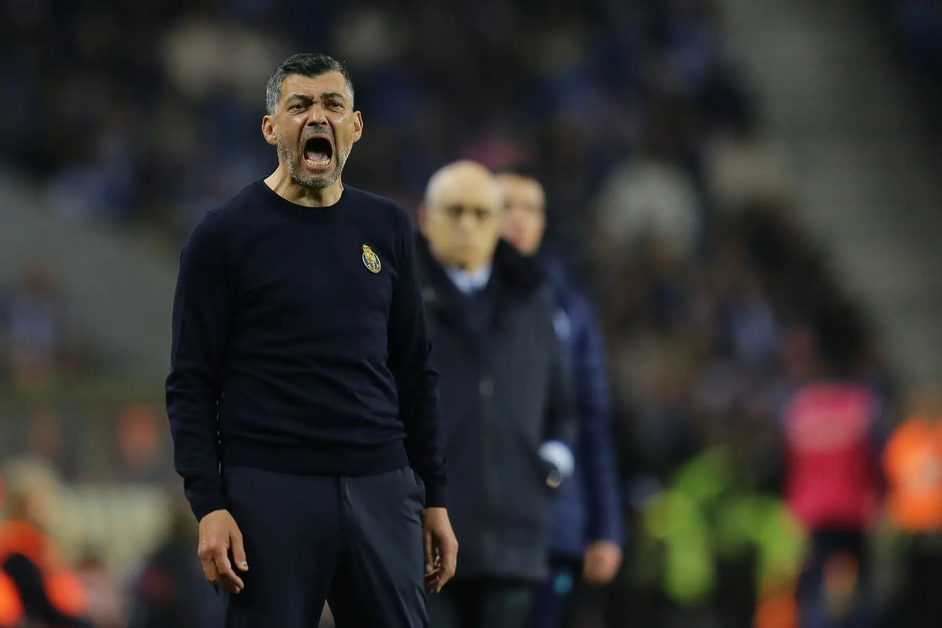 Sérgio Conceição: “ Não estamos num momento fácil da vida do clube. Isso não tem de interferir connosco, a equipa tem de estar imune a isso”
