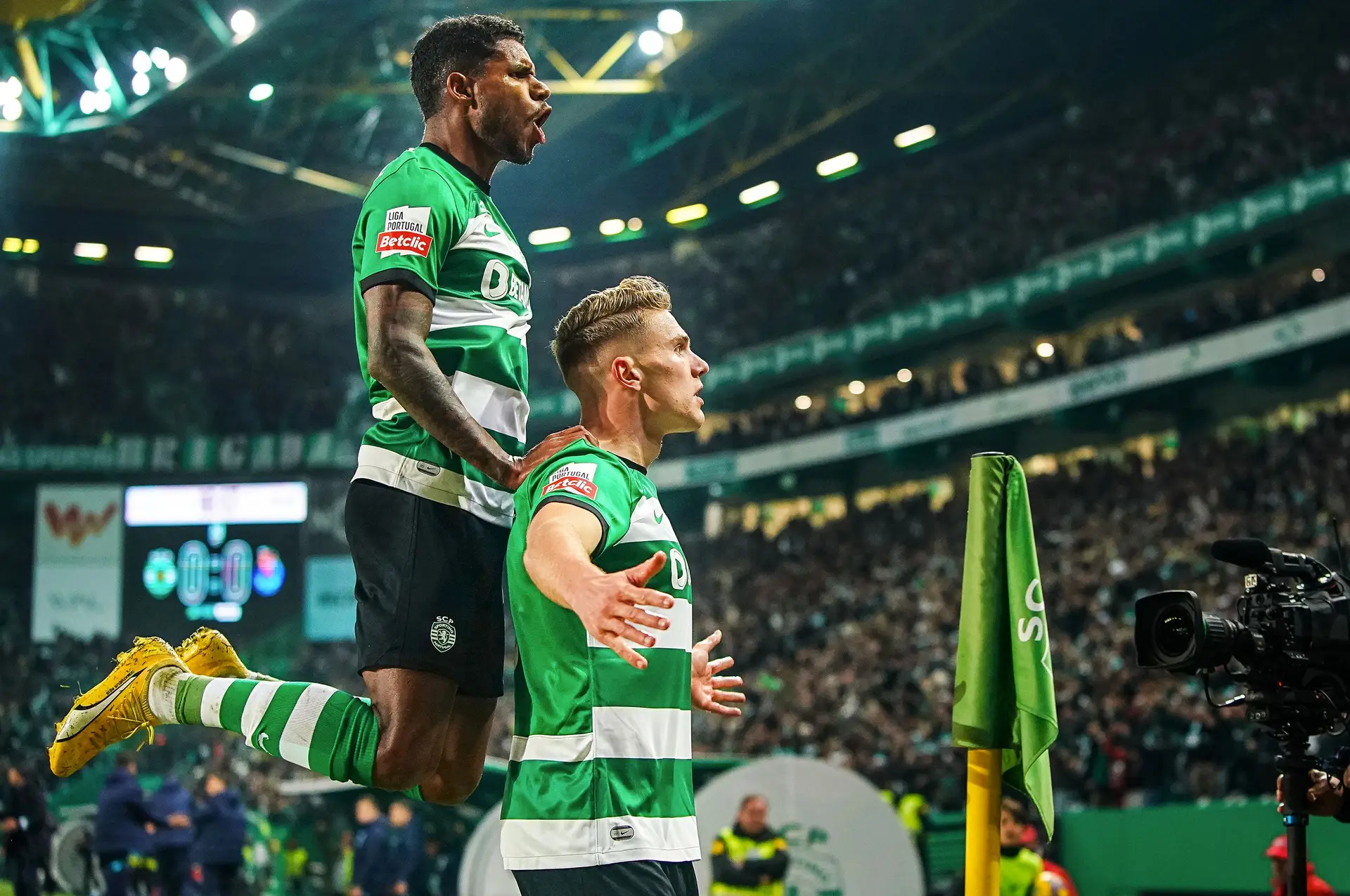 Adeptos financiam SAD do Sporting em €50 milhões e dão folga para mercado de transferências