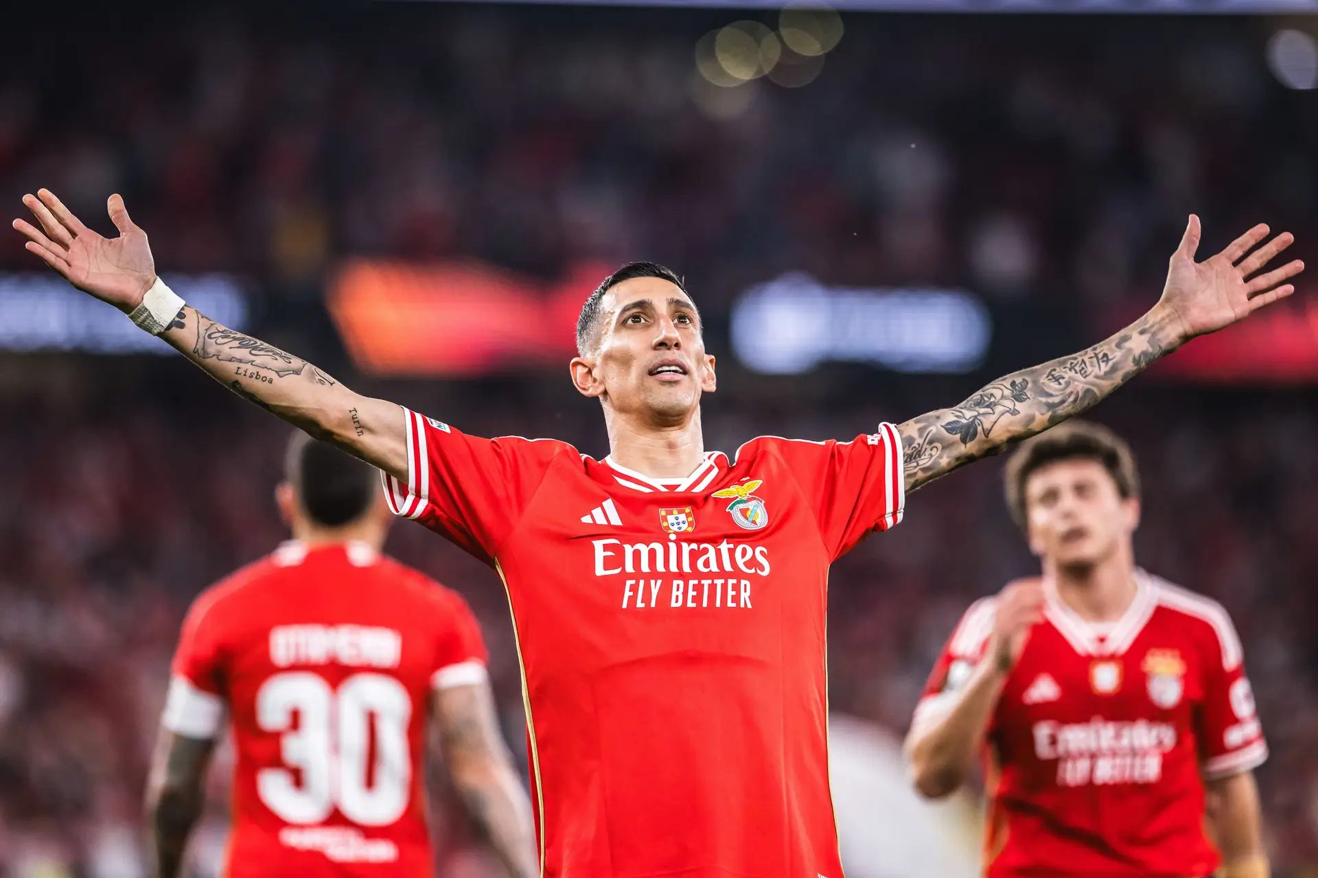 SAD do Benfica consegue €50 milhões e empurra encargos com dívida para 2027 (pelo meio, admite ter novo acionista)