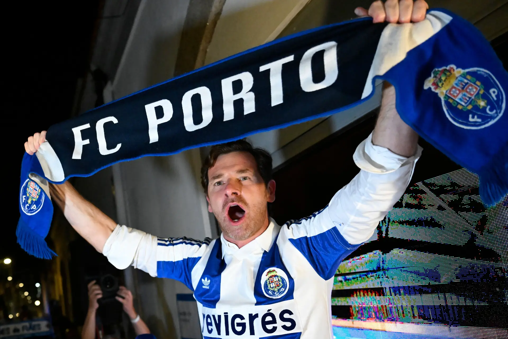 André Villas-Boas vai tomar posse como presidente do FC Porto a 7 de maio