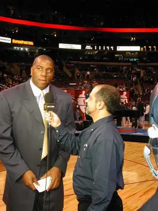 Magic Johnson a dar uma entrevista a Carlos Barroca