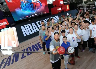 A equipa dos Golden State Warriors numa das Clinic organizadas por Barroca