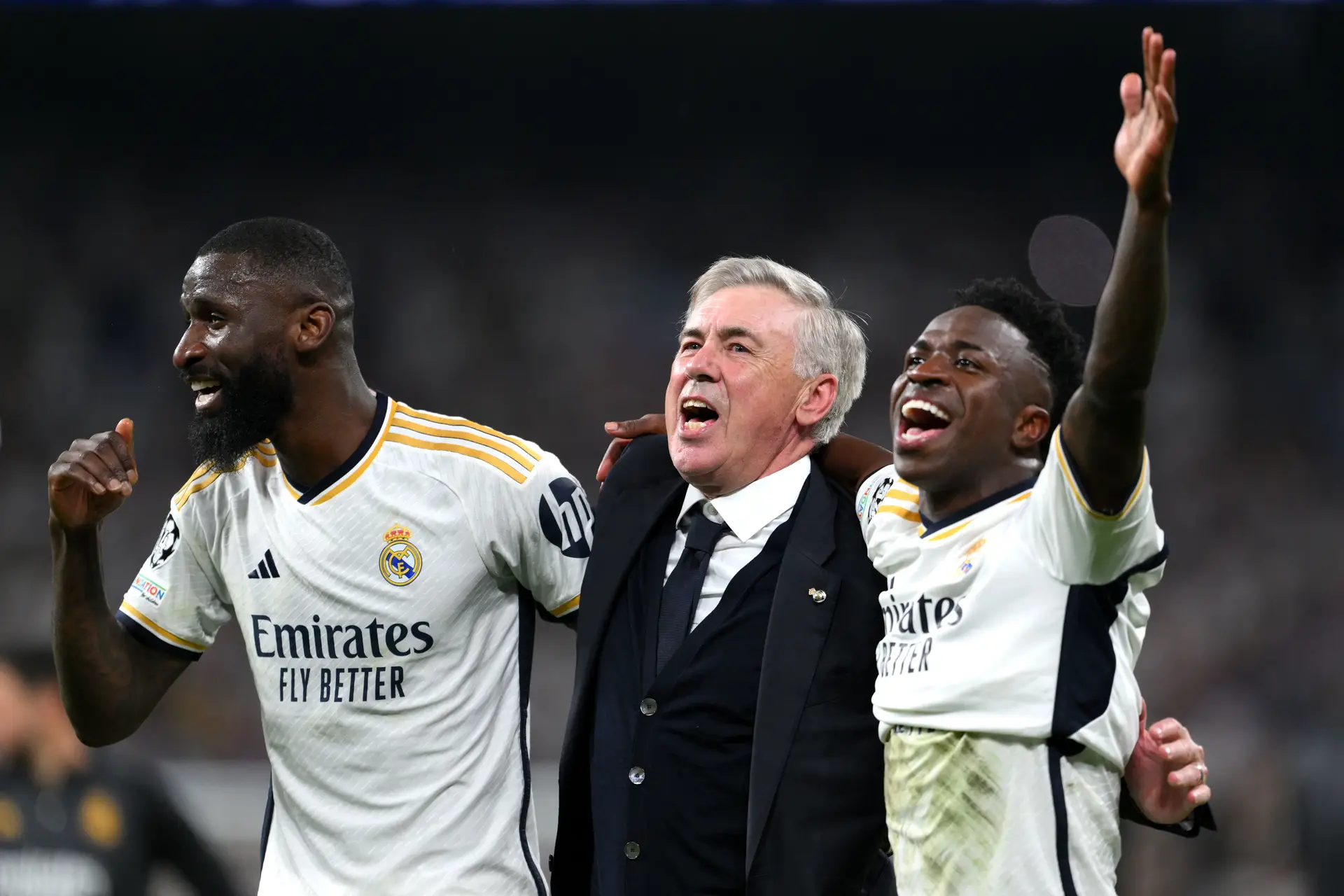 Nada temam, chegou Carlo Ancelotti, o treinador sem estilo. E ele está calmo, como sempre