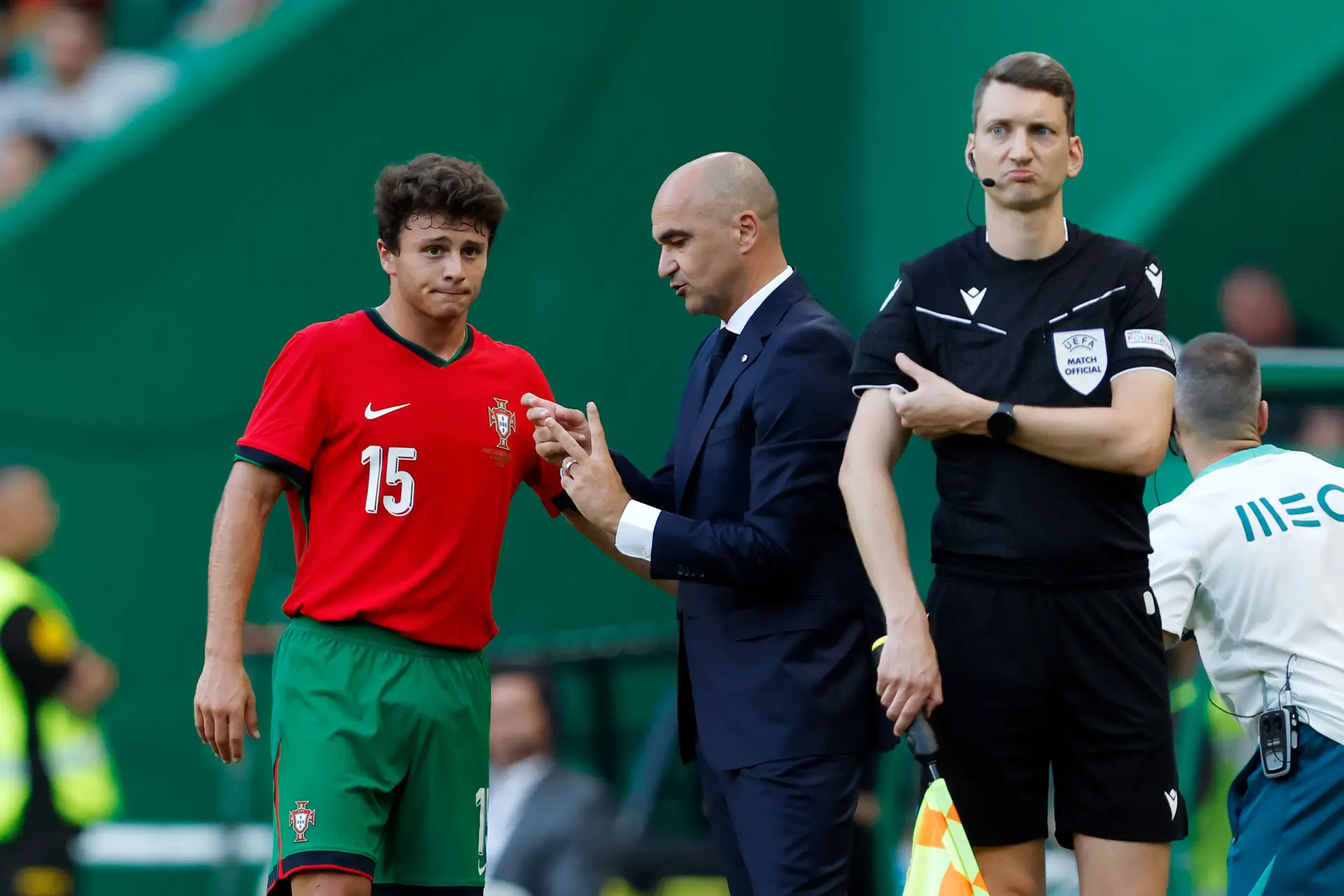 Roberto Martínez: “Em geral muito contente com a equipa, mas não podemos estar felizes por dar dois golos à Finlândia”