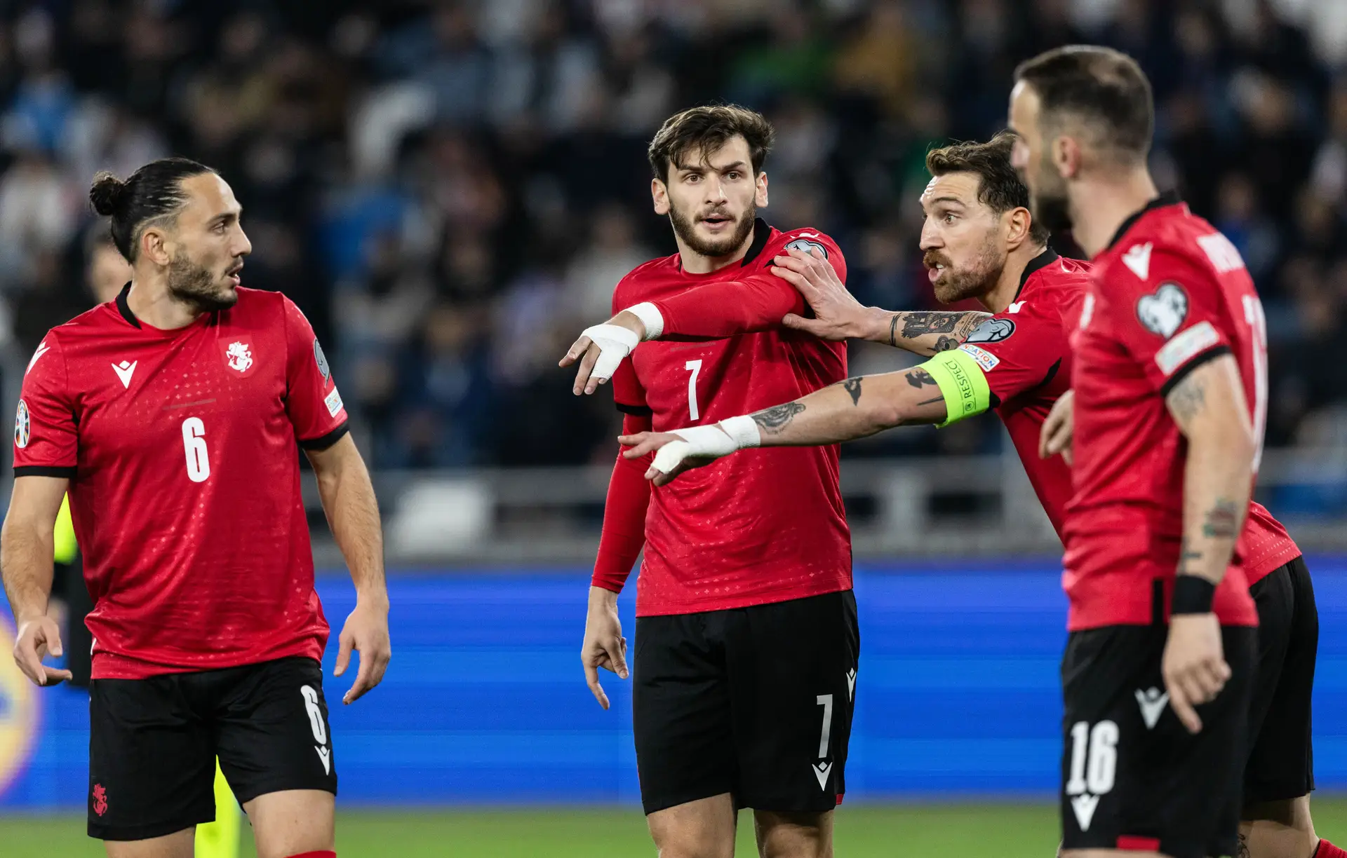 A Geórgia é mais UFC e râguebi. No futebol, só há uma academia em Tbilisi onde Ronaldo foi cortar a fita da inauguração