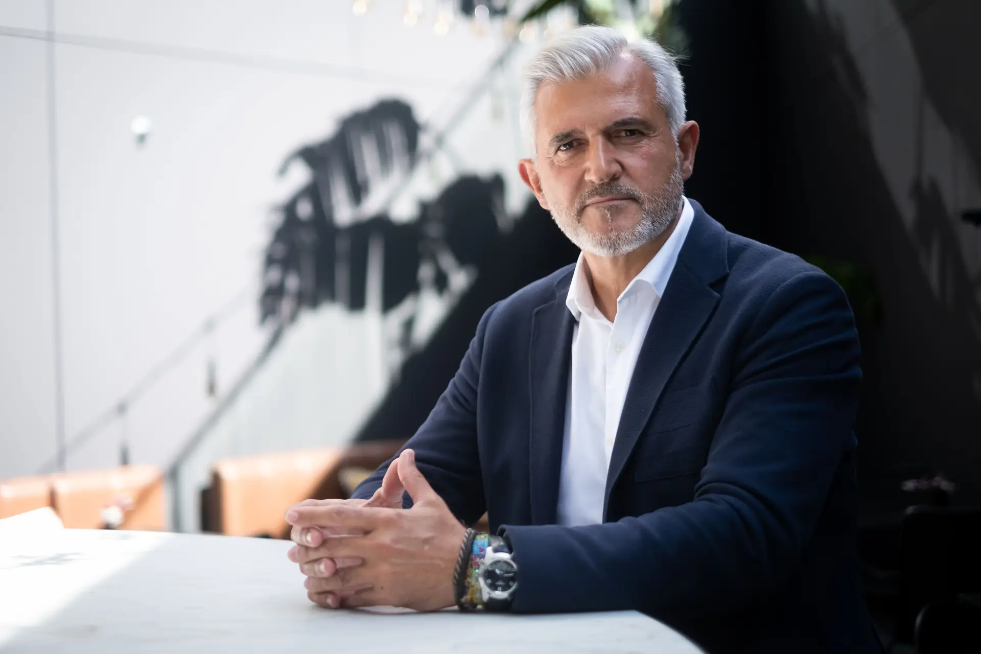 “Houve uma altura da minha vida em que estudava, dava treinos e ainda vendia joias. No FC Porto, eu era um treinador fraquíssimo”