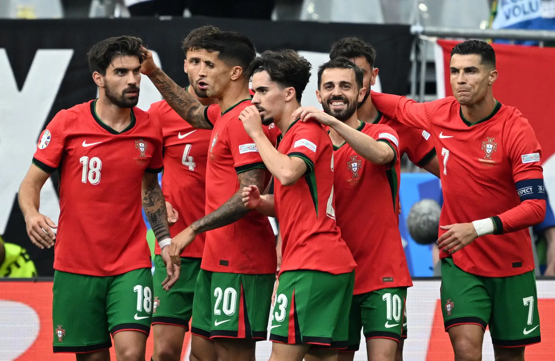 Quando se viu apurado, Roberto Martínez foi dado a revoluções. Se seguir a tendência, Portugal terá muitas mudanças contra a Geórgia