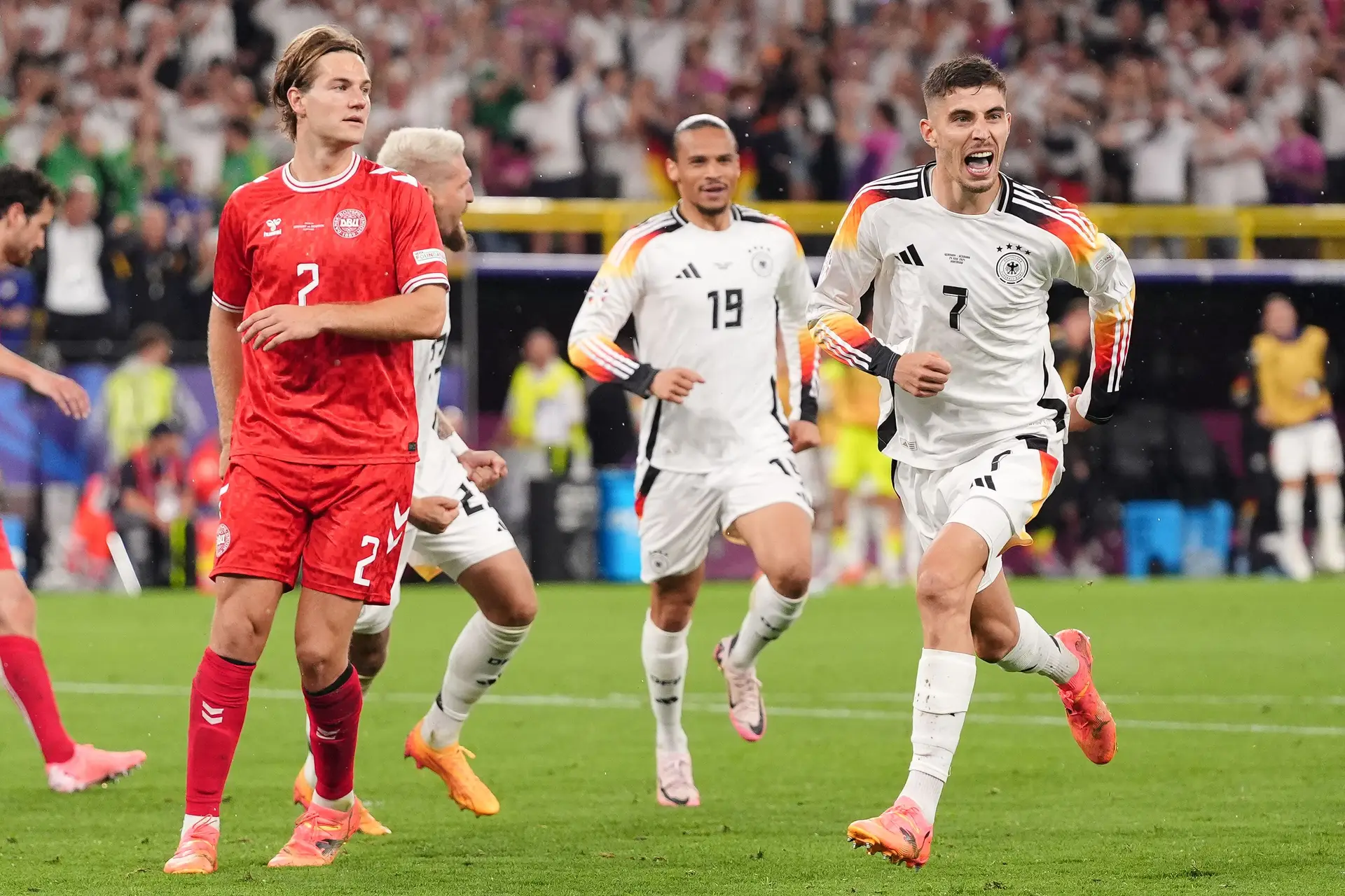 Andersen e Havertz, as duas faces do VAR