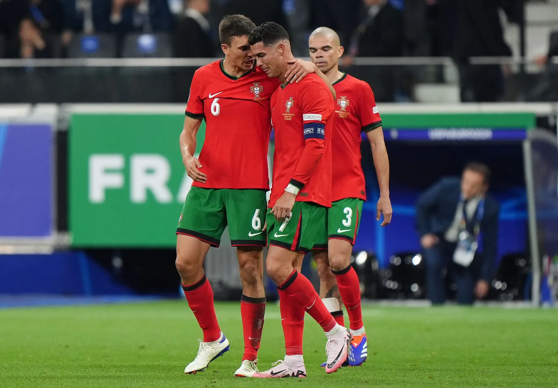 Palhinha não duvida: Cristiano Ronaldo "vai estar lá dentro outra vez no próximo jogo" mesmo depois de falhar grande penalidade