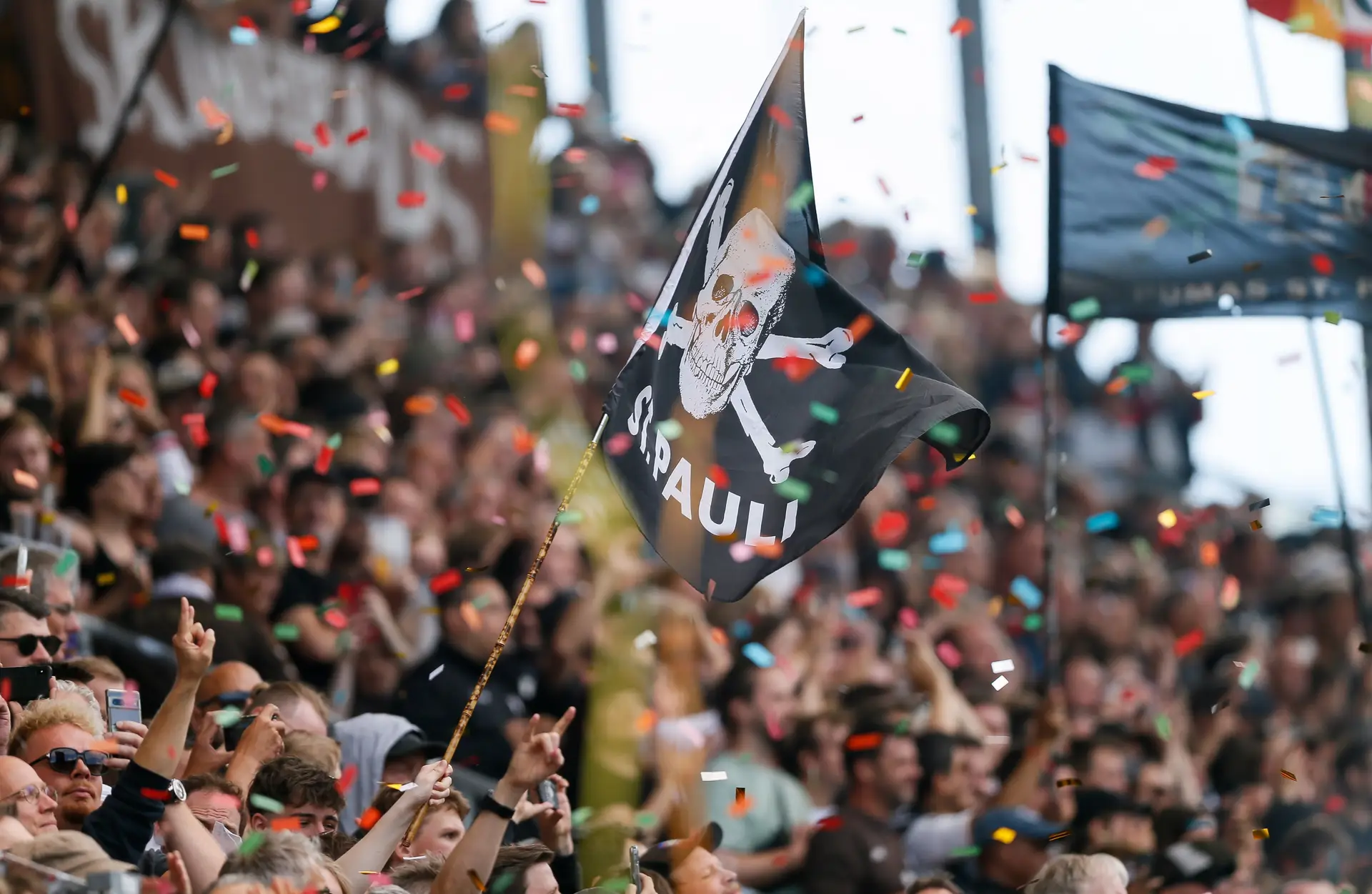 Punk, política e futebol: o St. Pauli entre a Bundesliga e a crise da esquerda