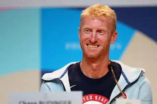 Participou no concurso de afundanços da NBA, mas foi o voleibol de praia que levou Chase Budinger a Paris