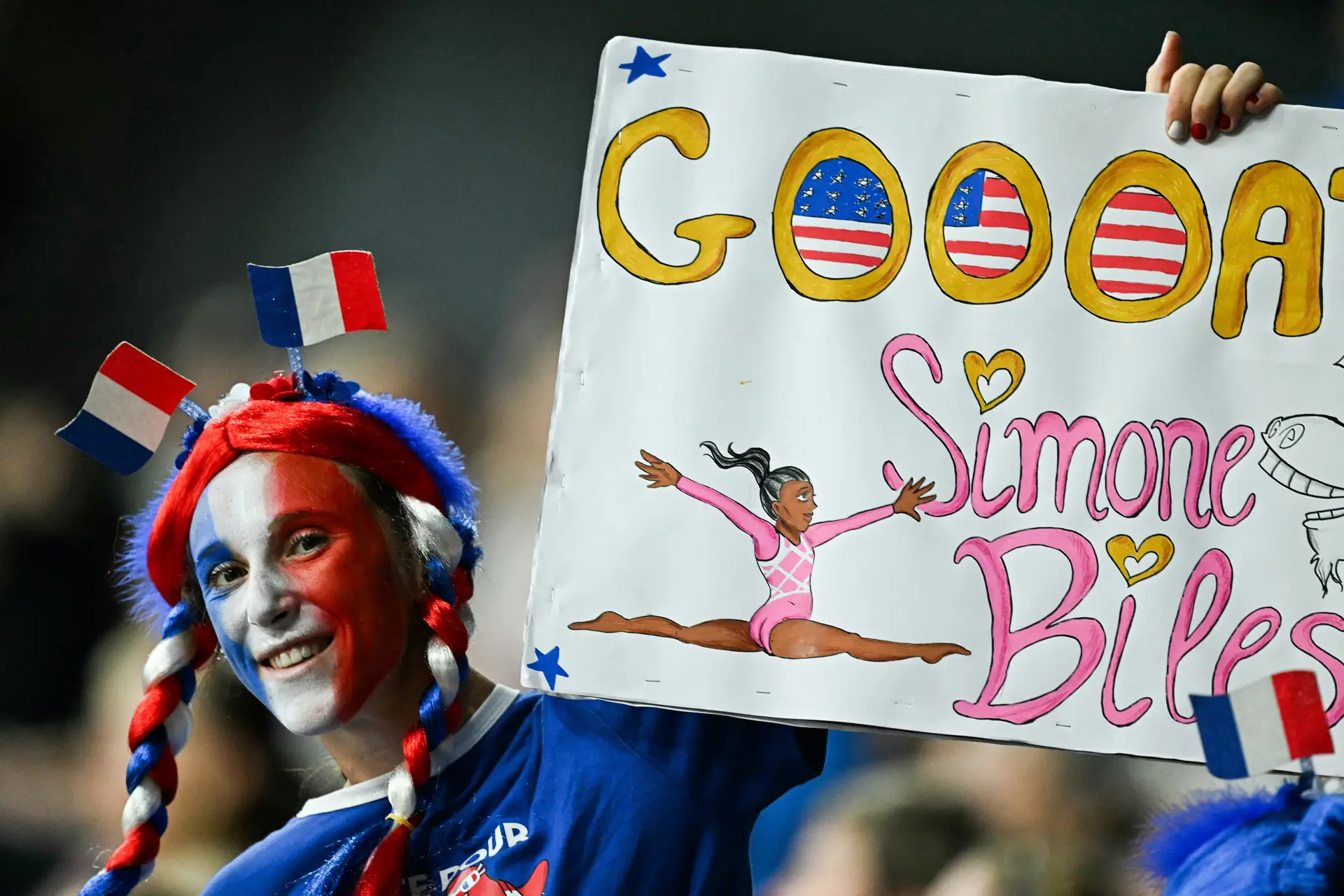 Mais rápida, mais alta, mais forte: Simone Biles regressa aos Jogos Olímpicos com o estrondo da história