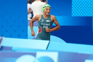 “Acho que consegui inspirar muitas mulheres, era o meu objetivo nestes Jogos”: Maria Tomé chegou sem “expetativas” e foi 11.ª no triatlo