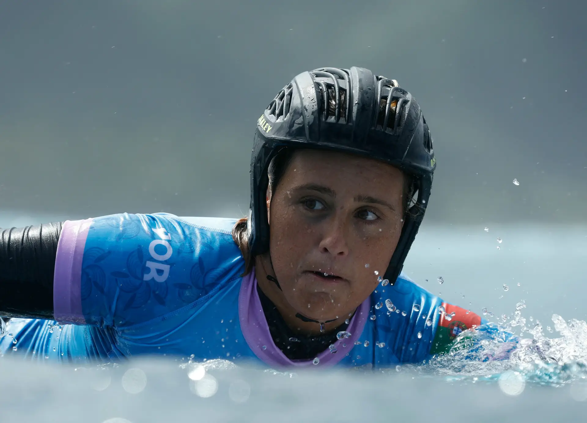 Sem traumas, nem traumatismo, Yolanda Hopkins voltou ao mar e perdeu. Depois de Teahupo’o haverá Los Angeles
