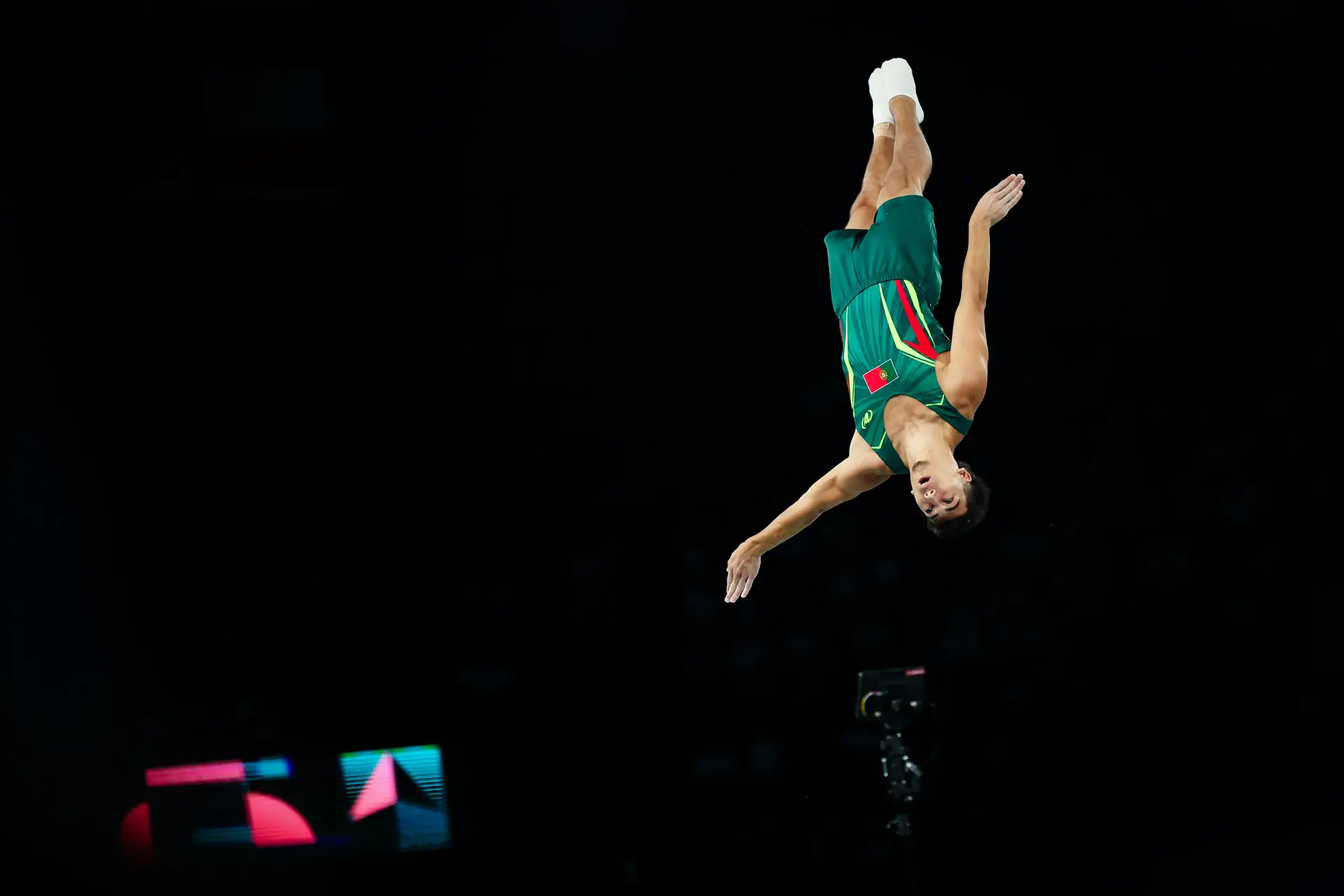 Portugal medalha de bronze no trampolim individual por equipas dos Mundiais