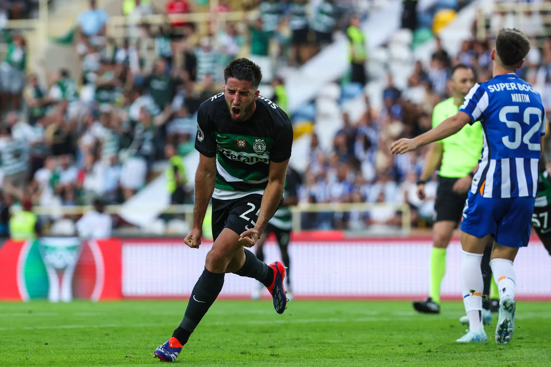 O novo FC Porto descobriu uma reviravolta épica, de loucos, contra os novos do Sporting