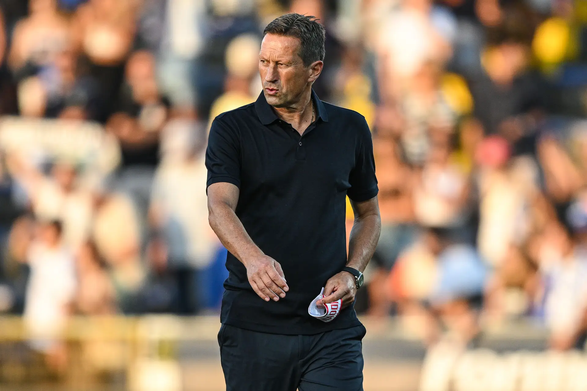 Para Roger Schmidt, o Benfica não esteve “no nível normal” e os jogadores erraram “coisas básicas” contra o Famalicão