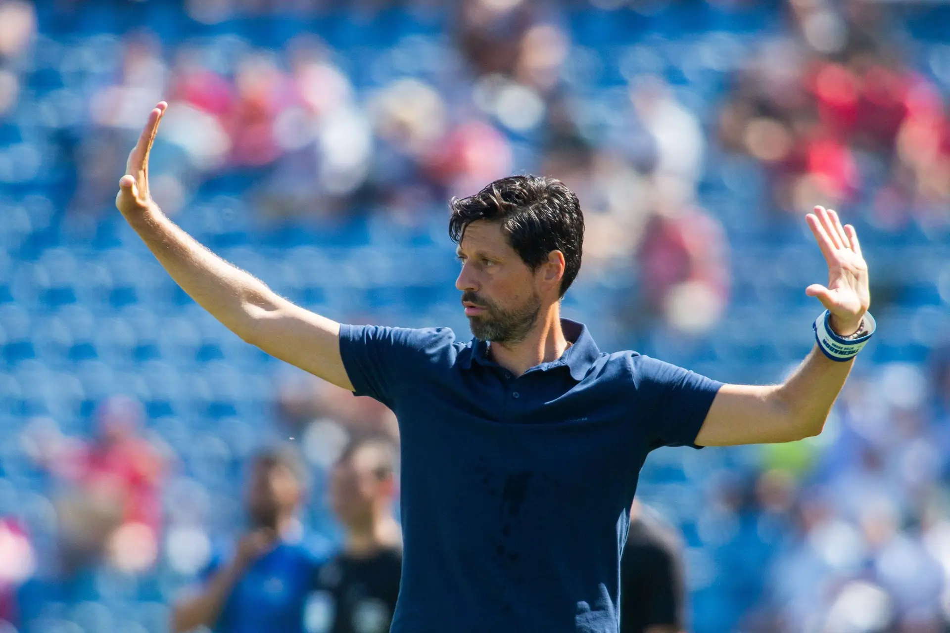 Vítor Bruno: “Sinceramente, não gostei da 2.ª parte. Uma equipa a jogar contra 10 devia ter outro tipo de controlo, um jogo mais vertical”