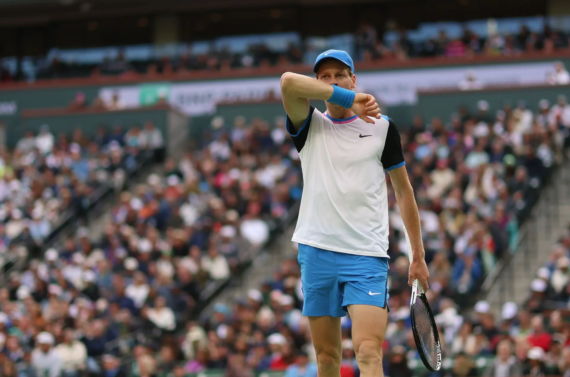 Jannik Sinner durante o torneio de Indian Wells, em março, mês em que teve dois testes positivos a clostebol