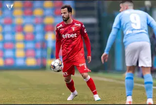 João Pedro joga atualmente no UTA Arad, da Roménia