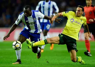 O médio regressou ao Paços de Ferreira, em 2017/18