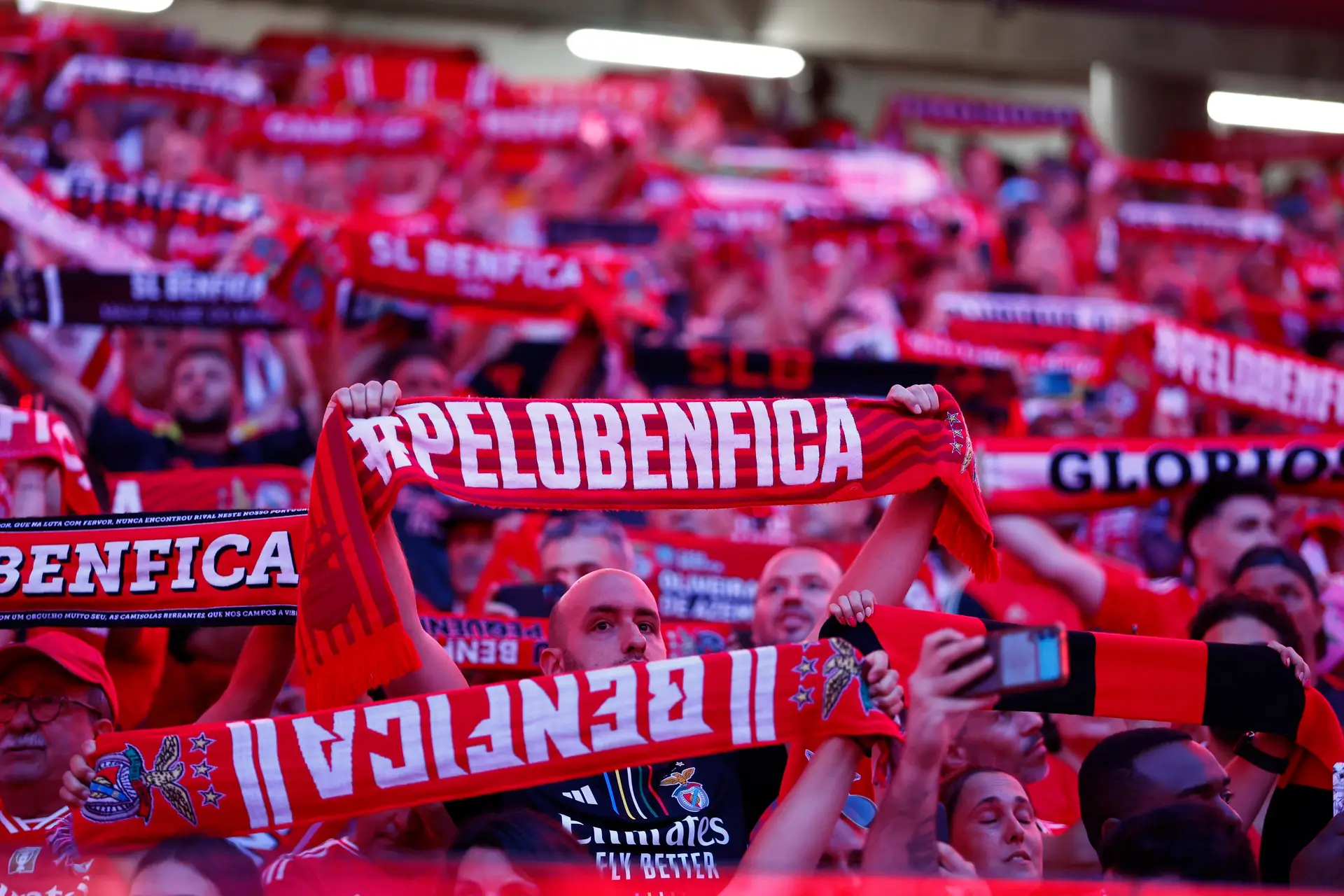 Benfica arrisca multa da CMVM por não cumprir quotas de género na administração?