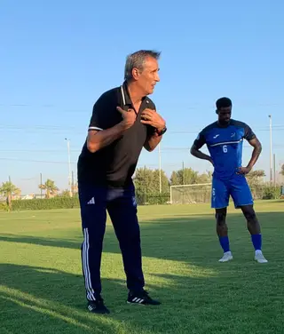 Durane um treino do Al-Tadhamon