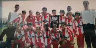Equipa do Barreirense, onde estava Gonçalo (no centro em baixo), que jogou a final do campeonato distrital de infantis