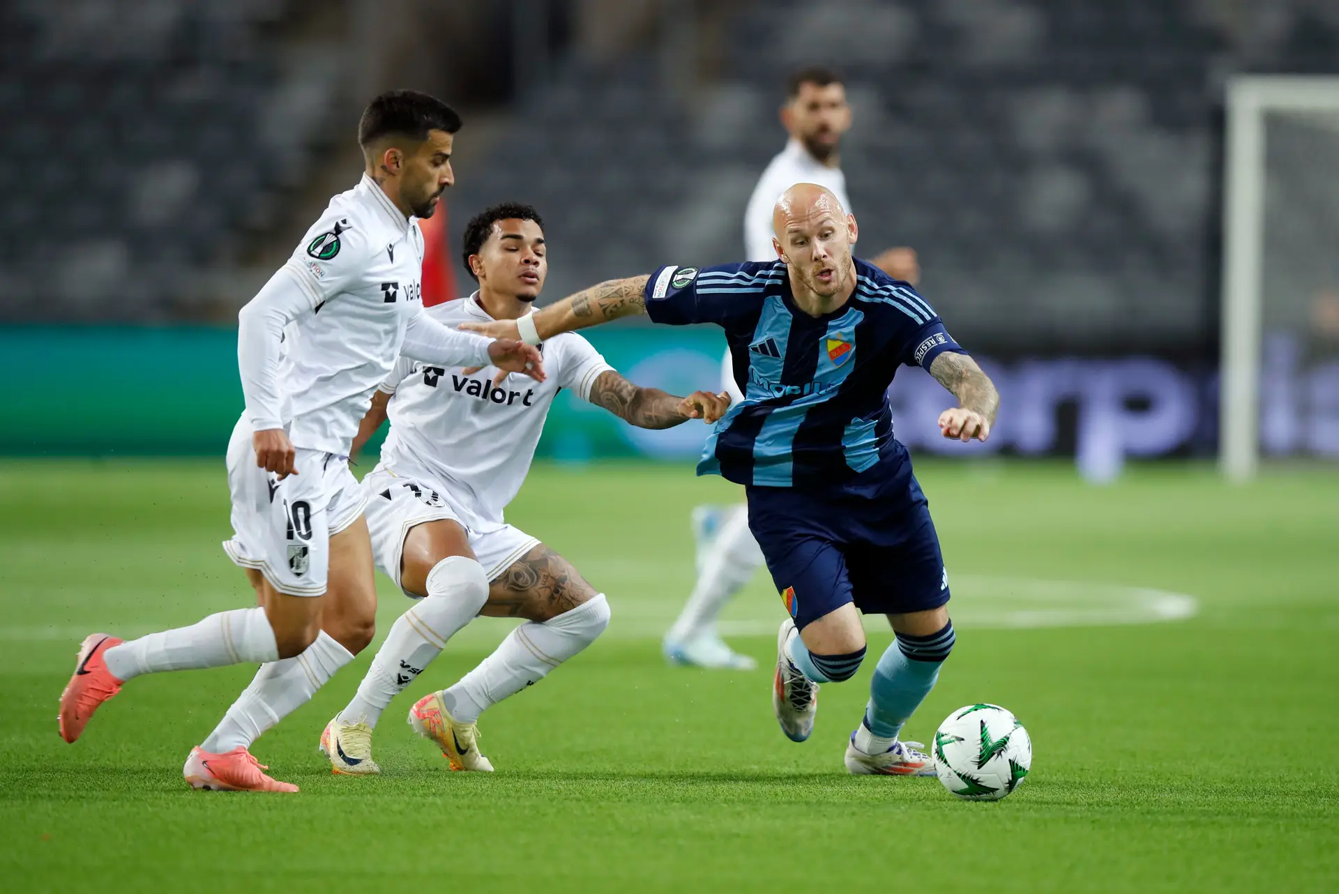 O Vitória é o primeiro clube português a vencer oito jogos consecutivos na Europa. E a Europa tem catapultado a época vitoriana
