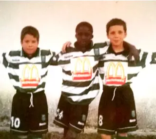 Sambinha (no meio) na primeiras captações que fez no Sporting