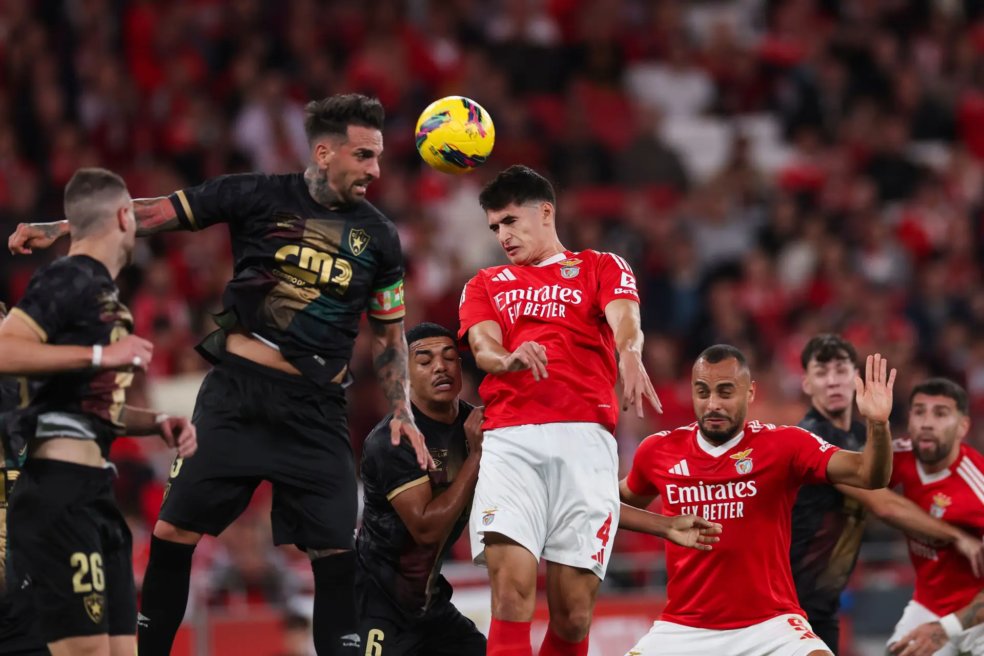 Luís Silva, adjunto do Estrela, após a goleada por 7-0 na Luz: "Não houve assim tanto mérito do Benfica"