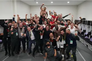A festa após uma vitoria no balneário do Gaziantep, na Turquia