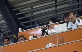 Rui (à direita) a realizar o seu trabalho como observador, no Sporting