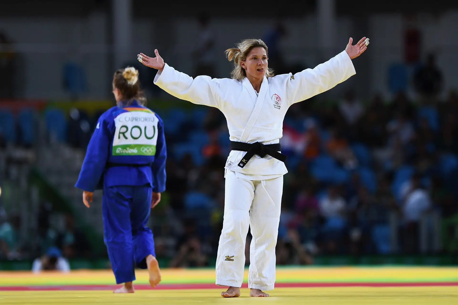 Telma Monteiro, em 2016, após ganhar o combate da medalha de bronze nos Jogos Olímpicos do Rio de Janeiro.