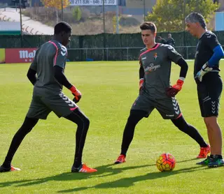 Bruno (à esquerda) num treino do Valladolid