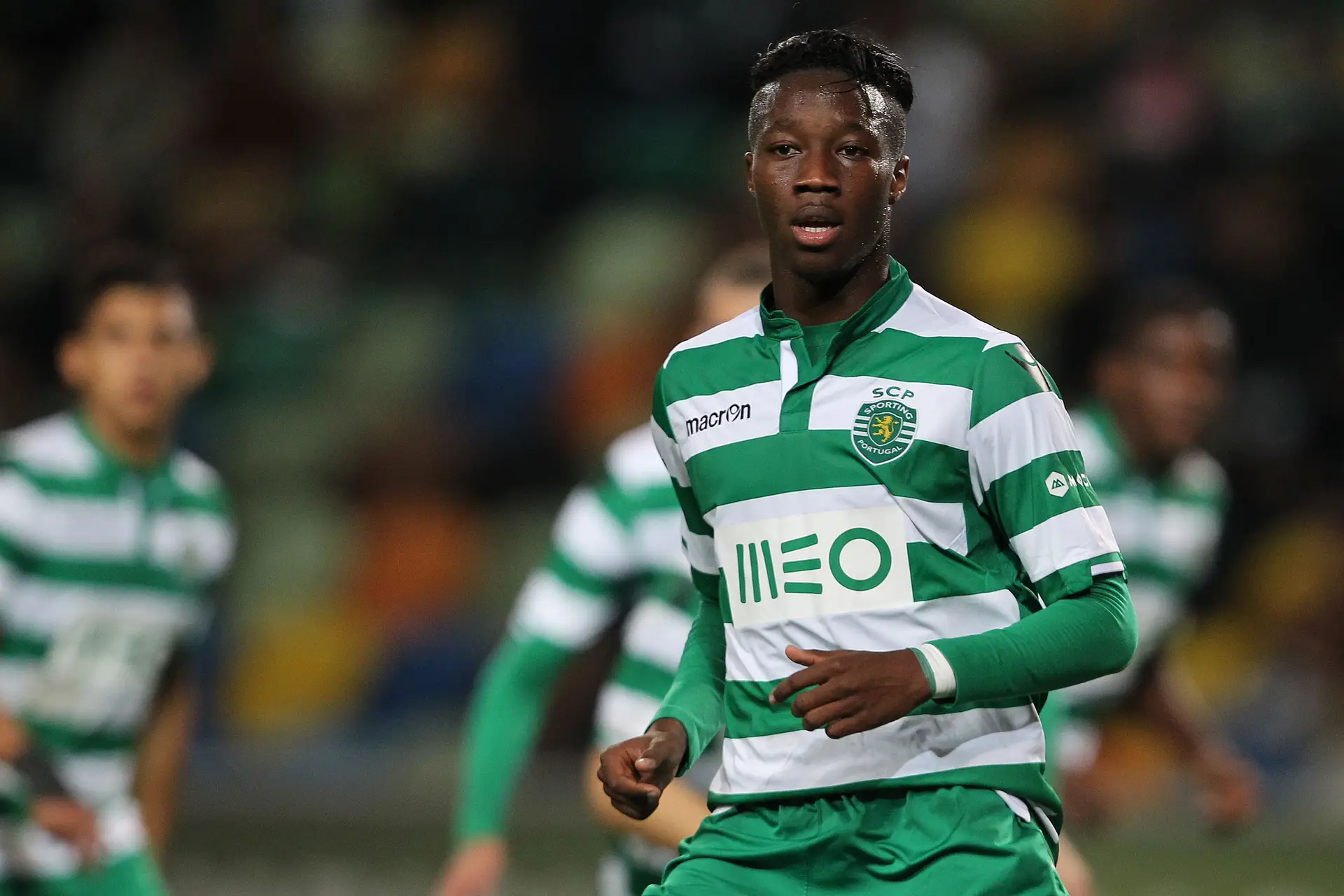 “Cresci na Quinta do Mocho, vi um amigo a ser baleado e já estava no Sporting quando um dia acordei com uma arma apontada à cabeça”