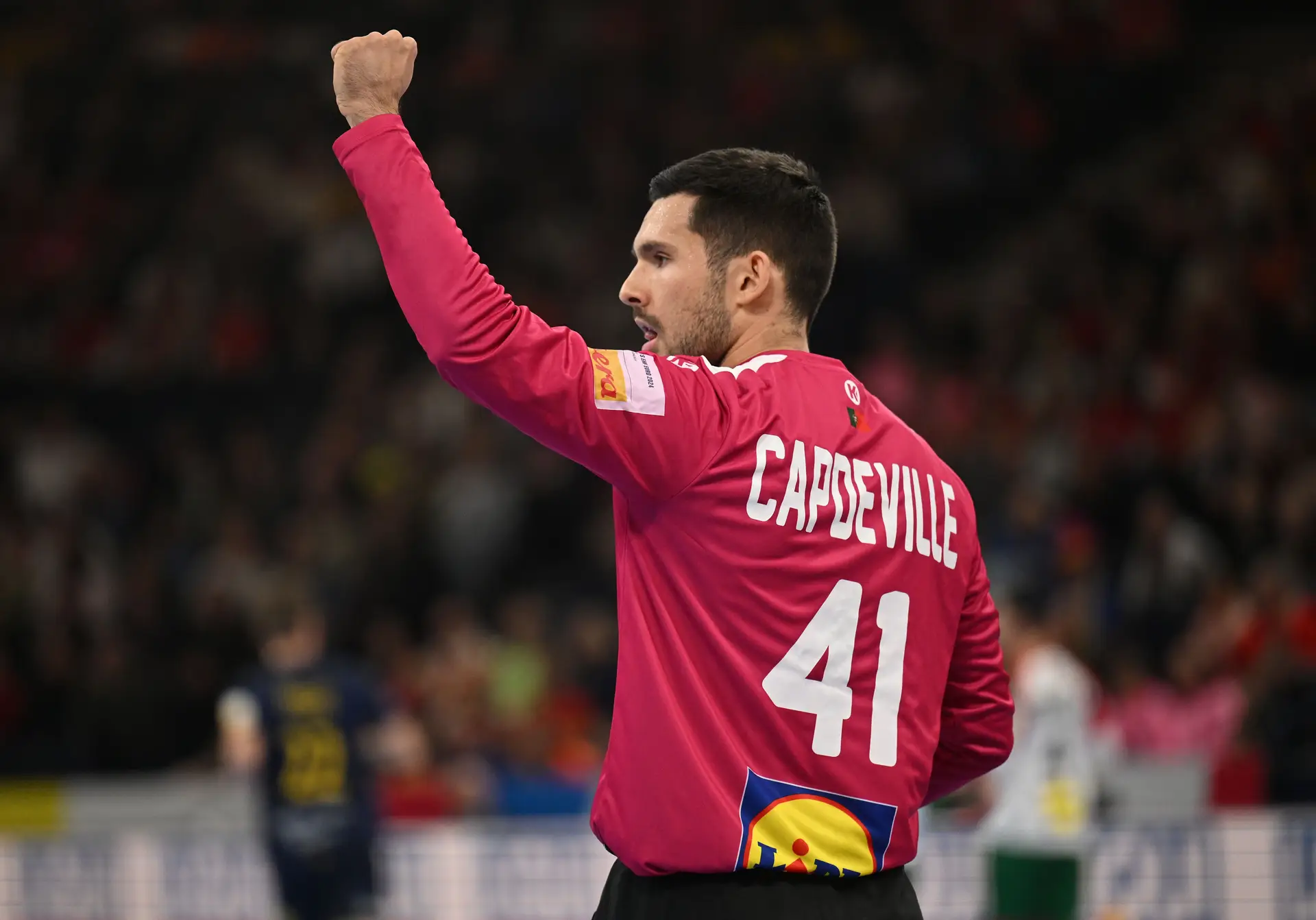 Gustavo Capdeville e o segredo da seleção de andebol: “Vamos ao lago gelado ao lado do hotel e metemos as nossas pernas ali 5 ou 10 minutos”