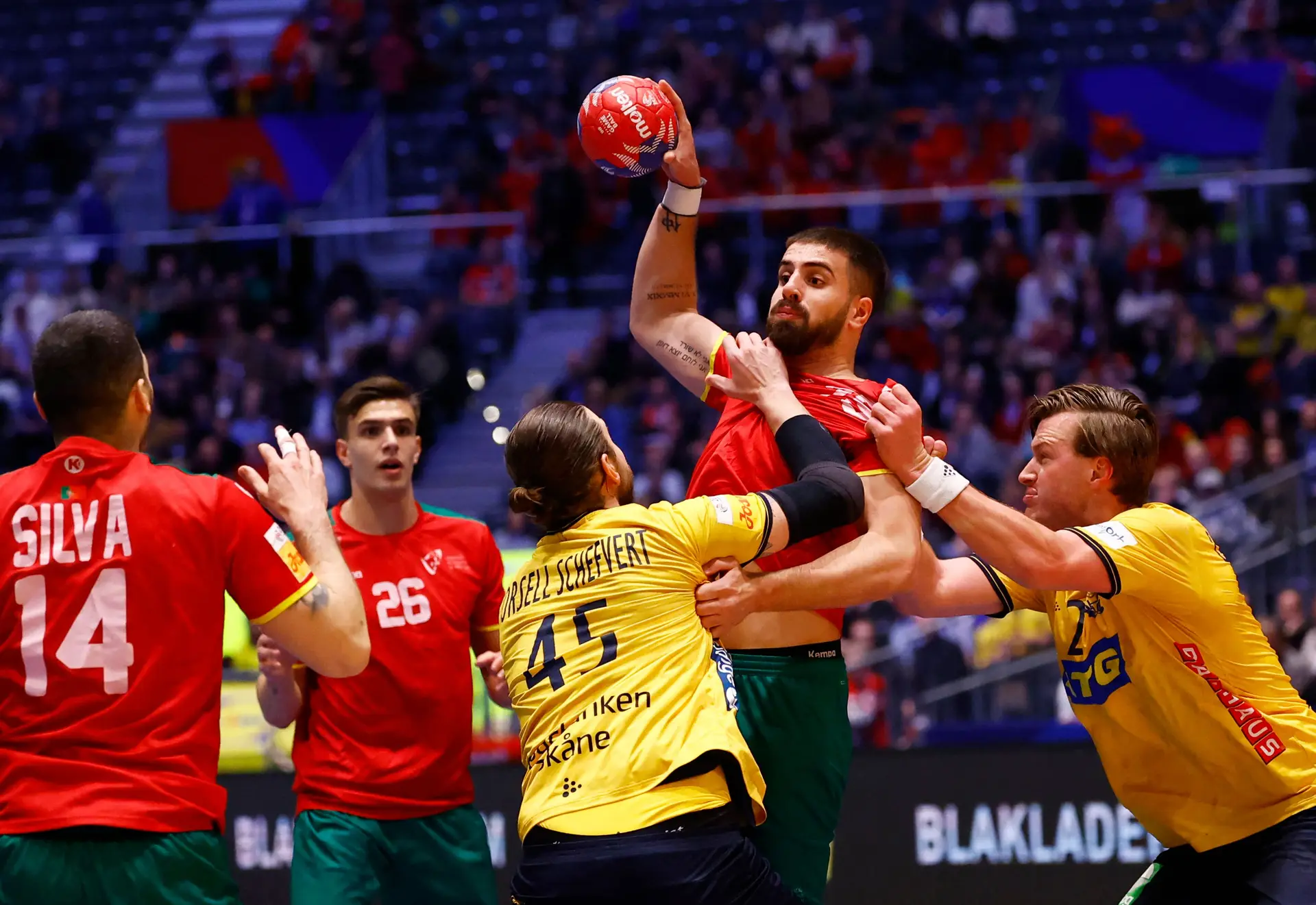 Faltou molhar um bocadinho mais as pernas no lago gelado: Portugal empatou com a Suécia no Mundial de andebol