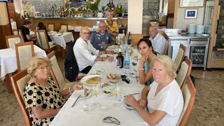 A familia de André e da sua noiva