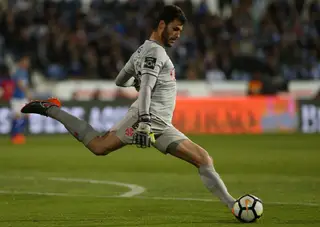 No início da época 2016/17, o guarda-redes foi emprestado ao Belenenses