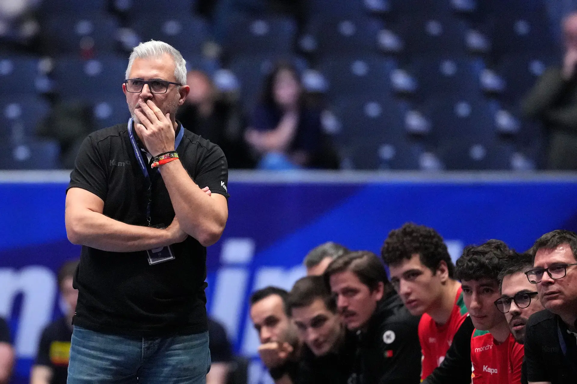 Paulo Jorge Pereira: “Não sei onde é que os jogadores vão buscar forças. É comovente ver como lutam”