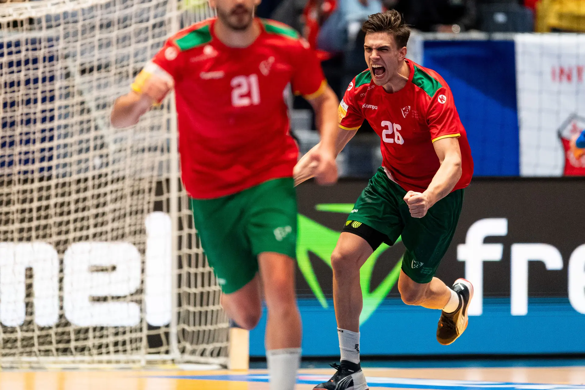 Não há tormenta maior do que estes gigantes: Portugal sobreviveu a tudo, tudo mesmo, e está nas meias-finais do Mundial de andebol