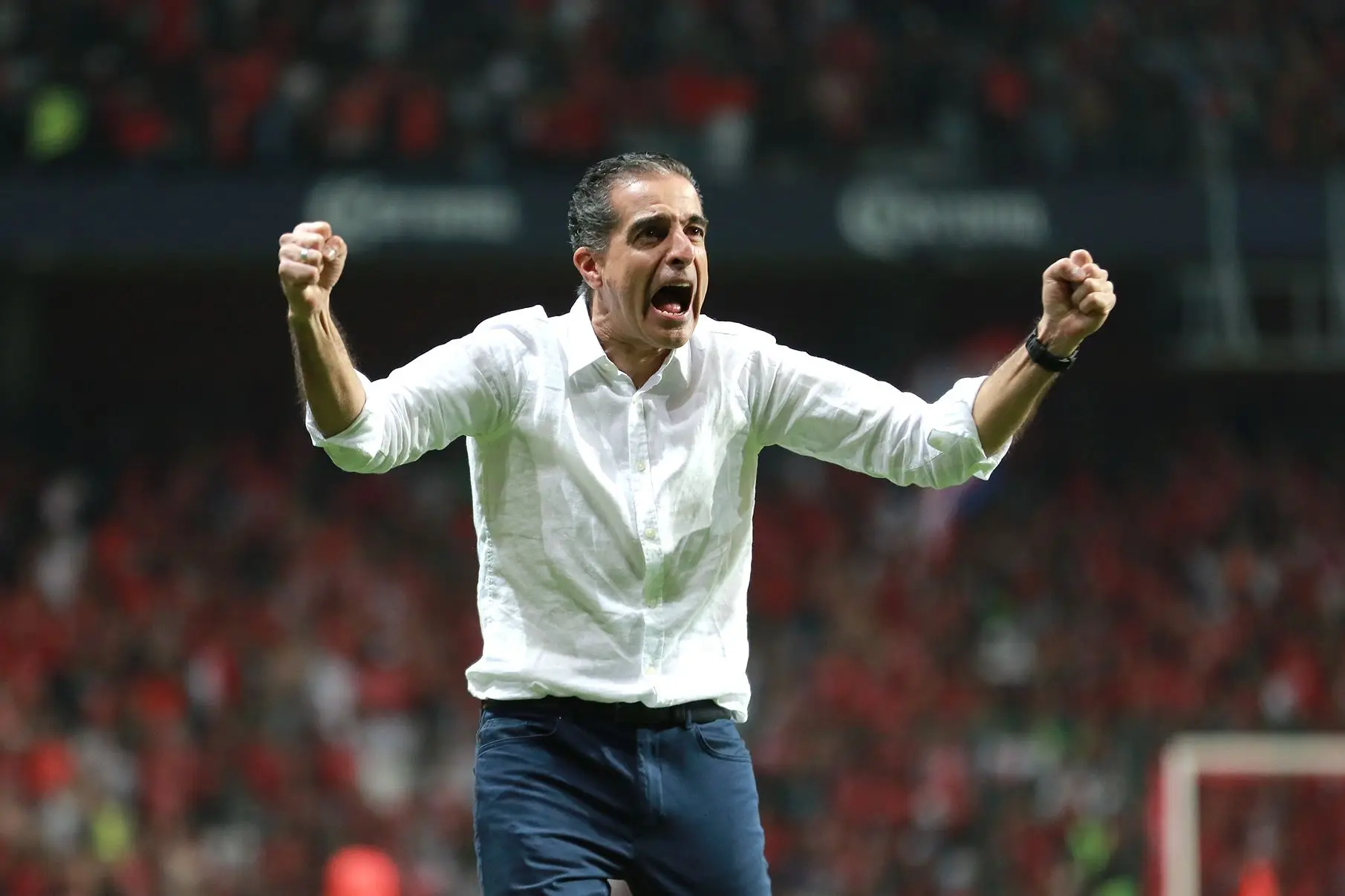 Paiva a celebrar durante um jogo do Toluca