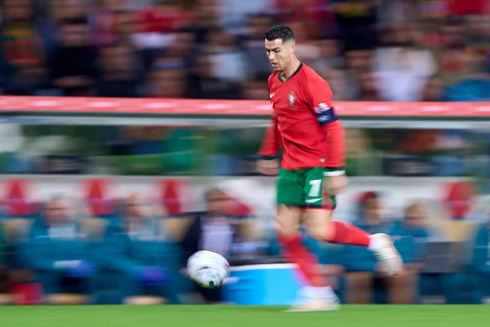 Continuas a correr porquê, para quê e para onde, Cristiano Ronaldo de 40 anos?