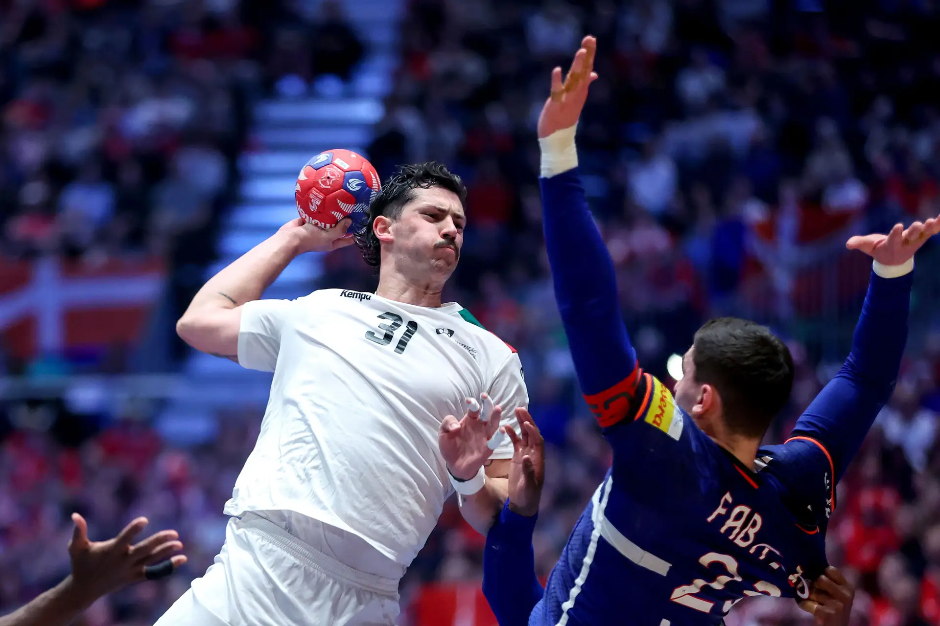 A seleção de andebol ficou às portas do bronze, mas nesta equipa de Portugal cabem todas as medalhas do mundo