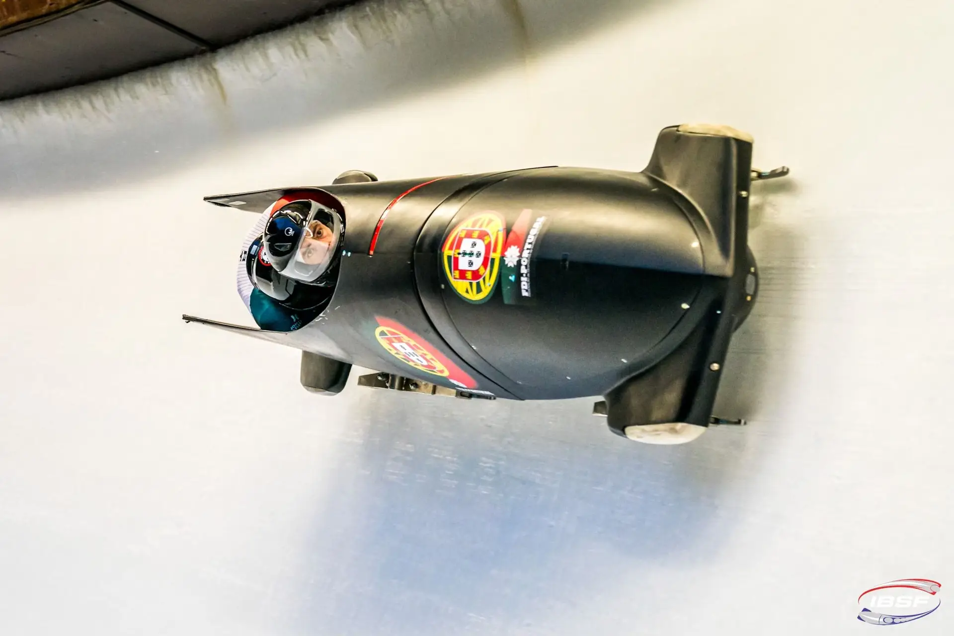A dupla portuguesa no bobsleigh: Raphaël Ribeiro e Abdel Larrinaga